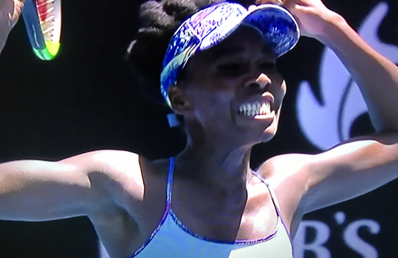 Venus Williams Powers Into Australian Open Semifinals